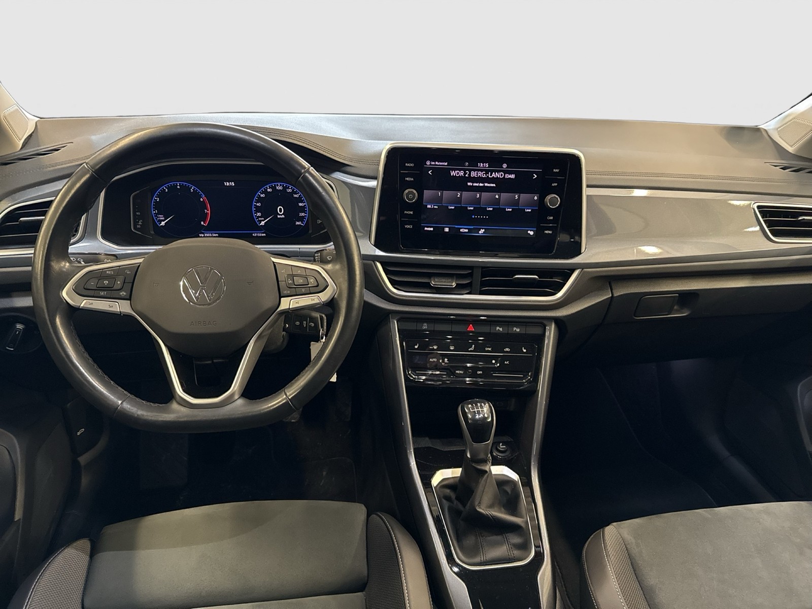 Volkswagen T-Roc 1.0 STYLE ACC NAVI LM17 CARPLAY SITZHEIZ.