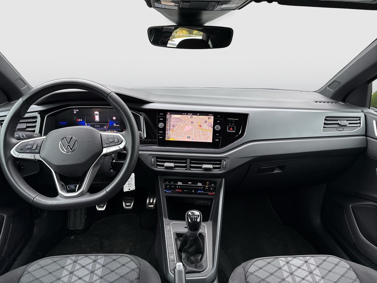 Volkswagen Taigo 1.0 R-LINE CAM ACC NAVI LM17 CARPLAY