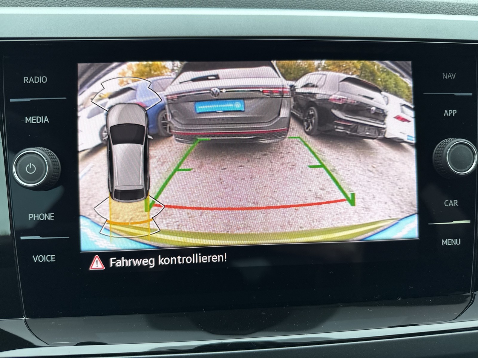 Volkswagen Taigo 1.0 R-LINE CAM ACC NAVI LM17 CARPLAY