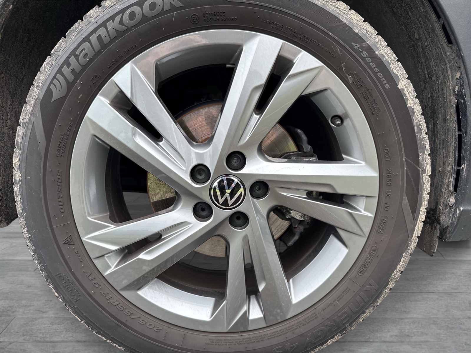 Volkswagen Taigo 1.0 R-LINE CAM ACC NAVI LM17 CARPLAY