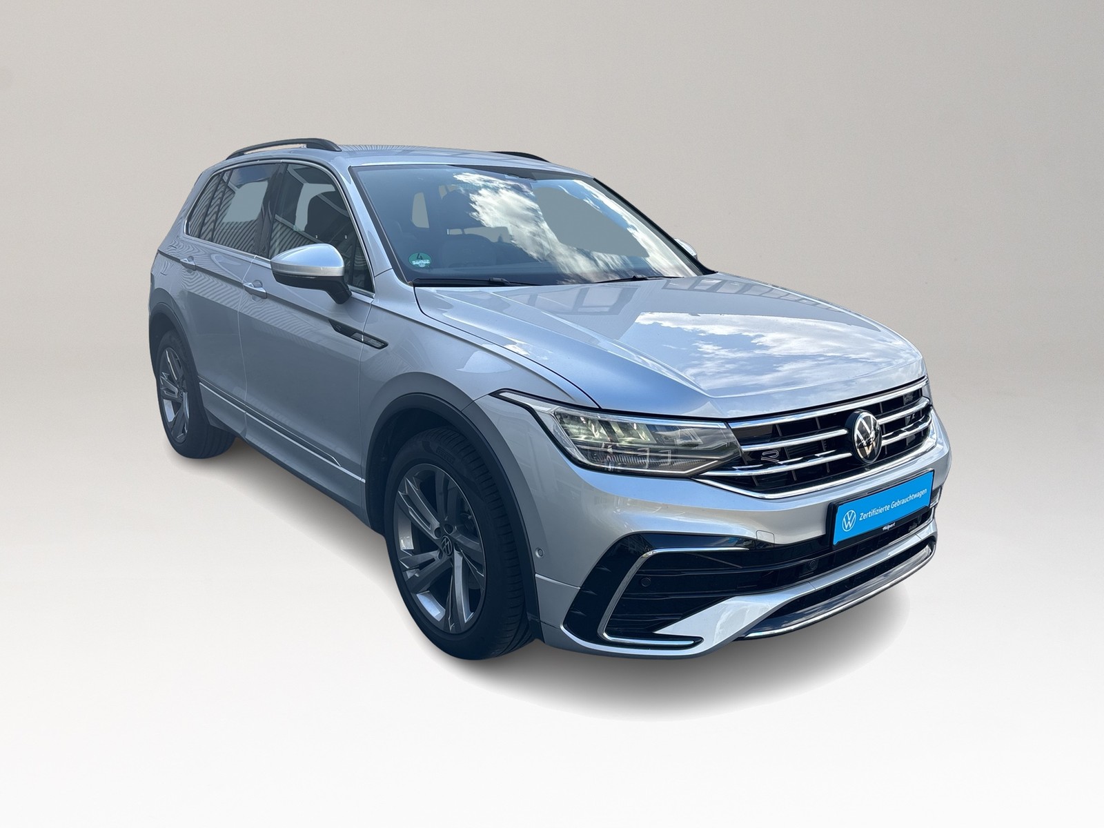 Volkswagen Tiguan 2.0 R-LINE AHK CAM ACC LM19 E-KLAPPE NAVI