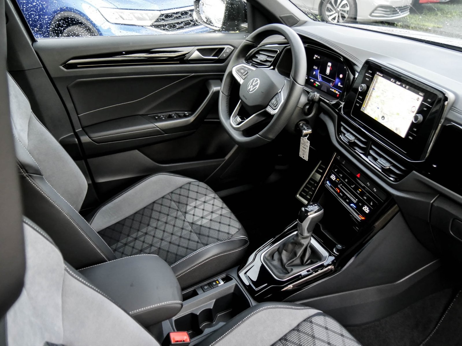 Volkswagen T-Roc 2.0 R-LINE BLACK STYLE ACC LM19 NAVI