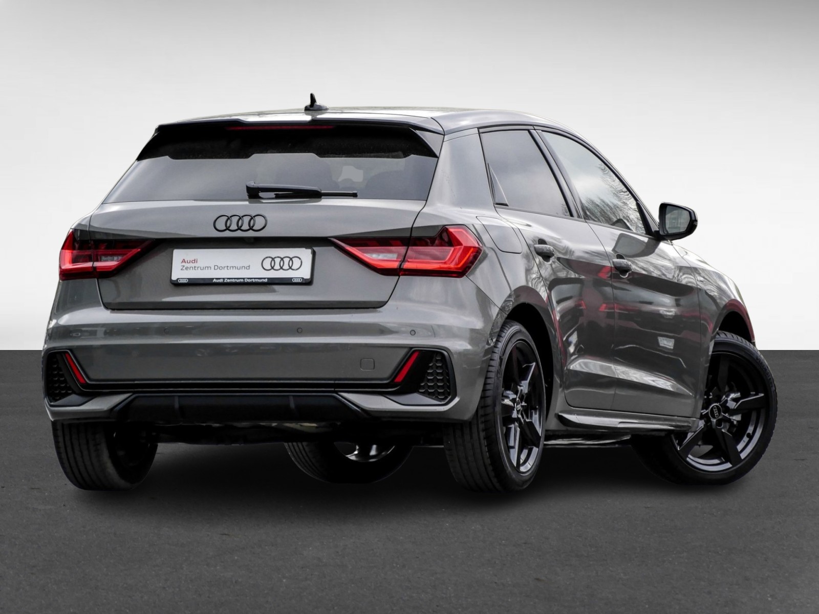 Audi A1 30 TFSI S tronic allstreet LED+Sportsitze+Kamera+GRA+MMINavi+