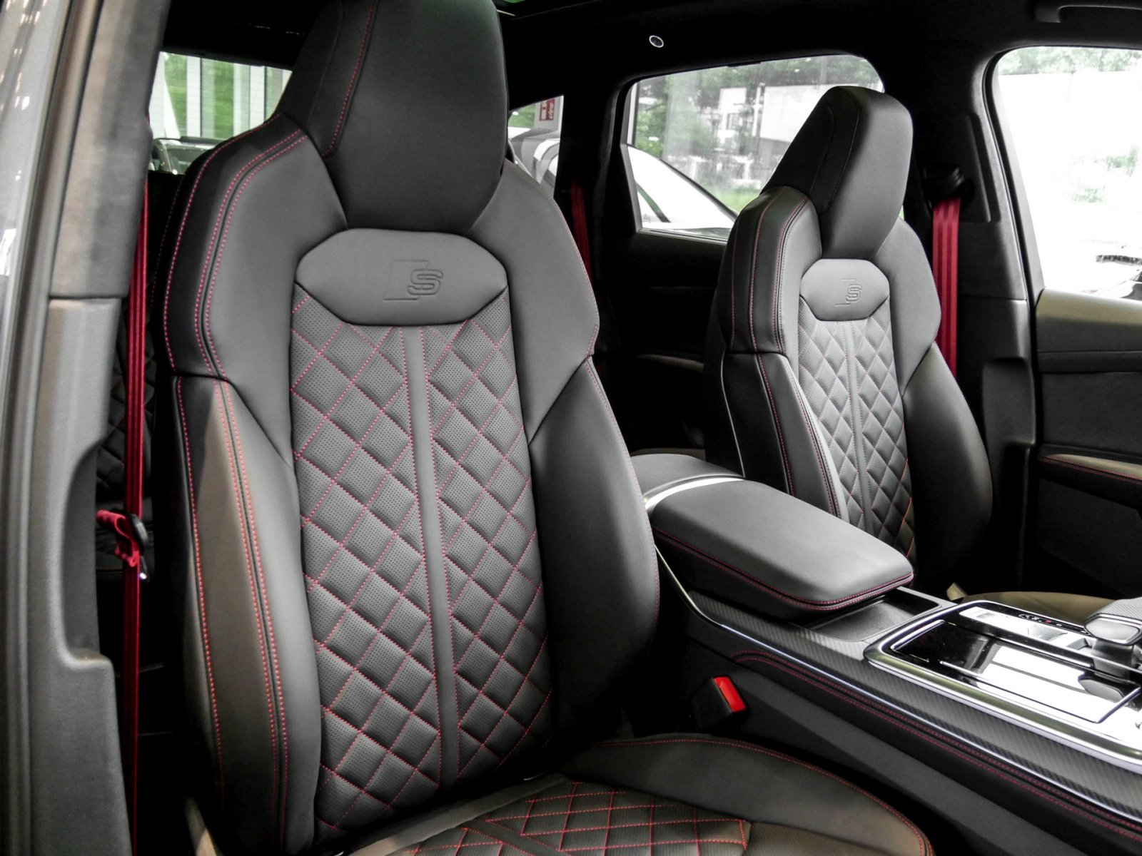 Audi SQ7 TFSI tiptronic 3.Sitzreihe+Standheizung+AHK+Pano+B&O