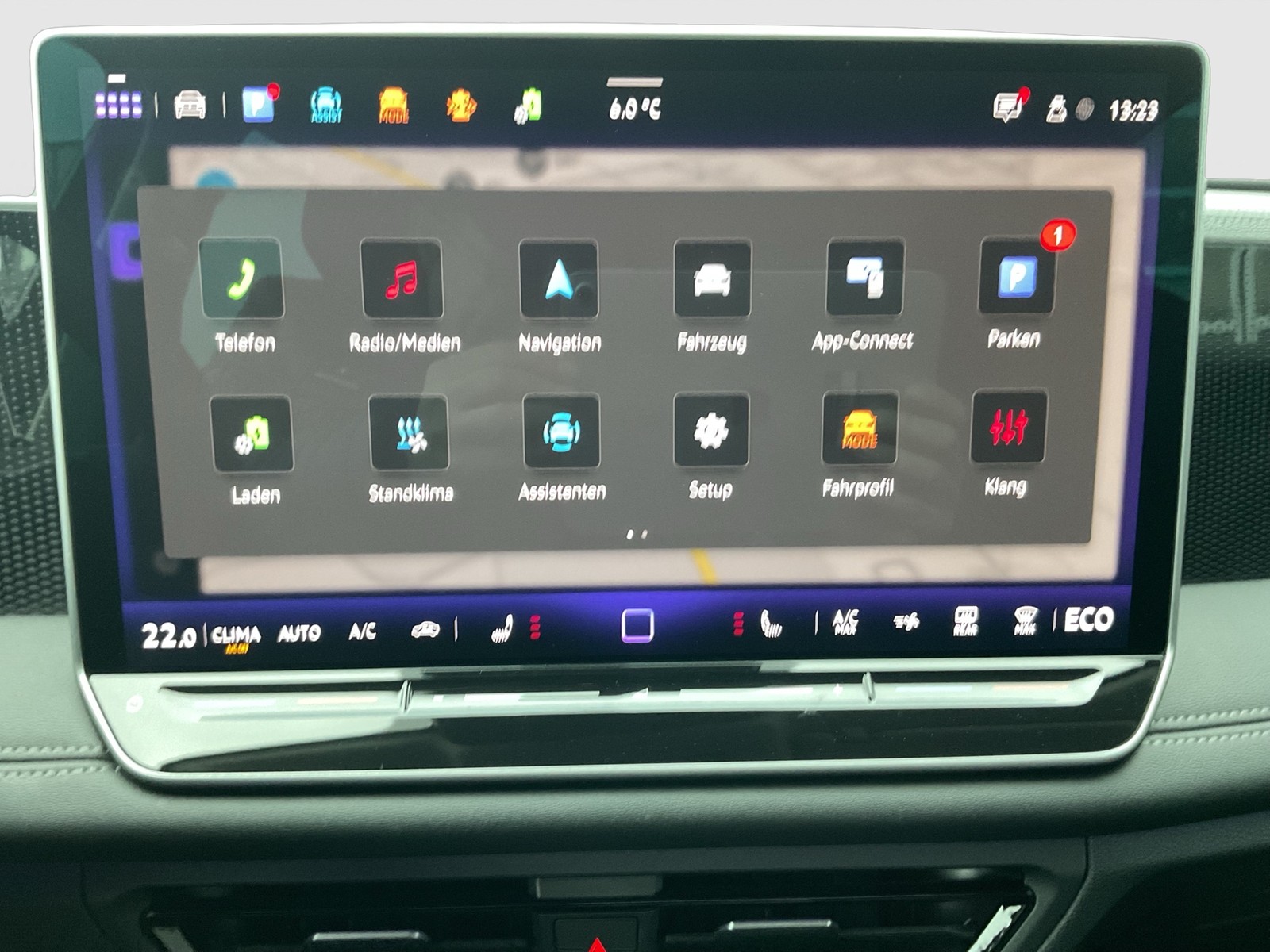 Volkswagen Tiguan 1.5 HYBRID LIFE NEUES MODELL AHK 360°CAM