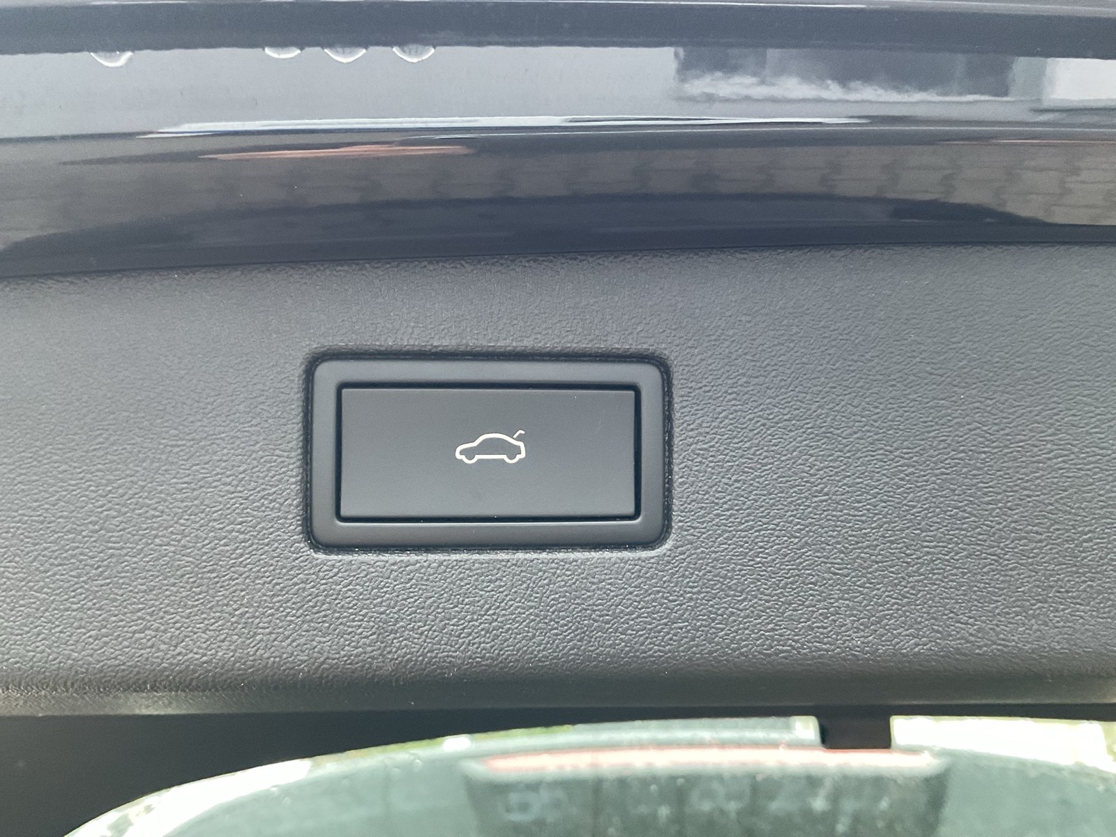 Volkswagen Tiguan 1.5 HYBRID LIFE NEUES MODELL AHK 360°CAM