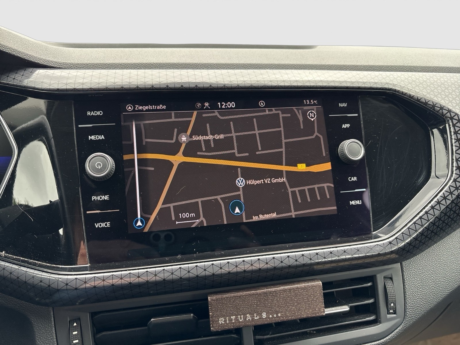 Volkswagen T-Cross 1.0 STYLE ACC ALU17 NAVI CARPLAY SITZHEIZ