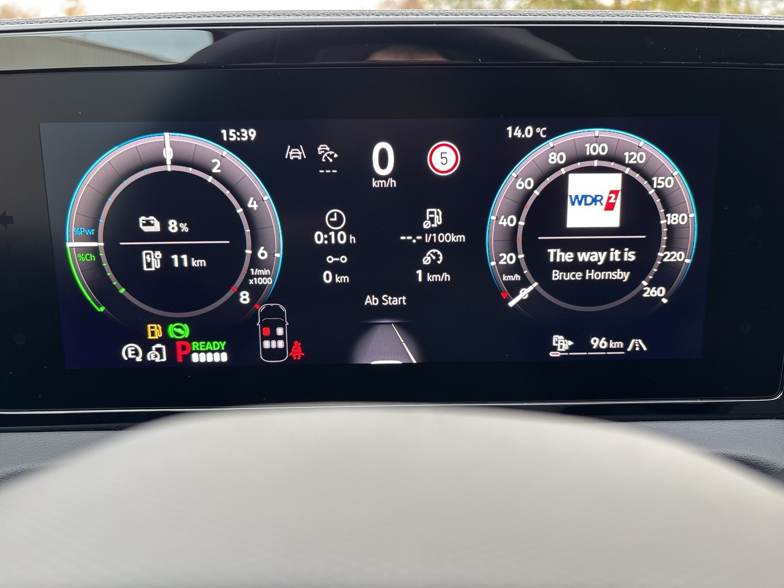 Volkswagen Tiguan 1.5 HYBRID LIFE NEUES MODELL AHK CAM LM18