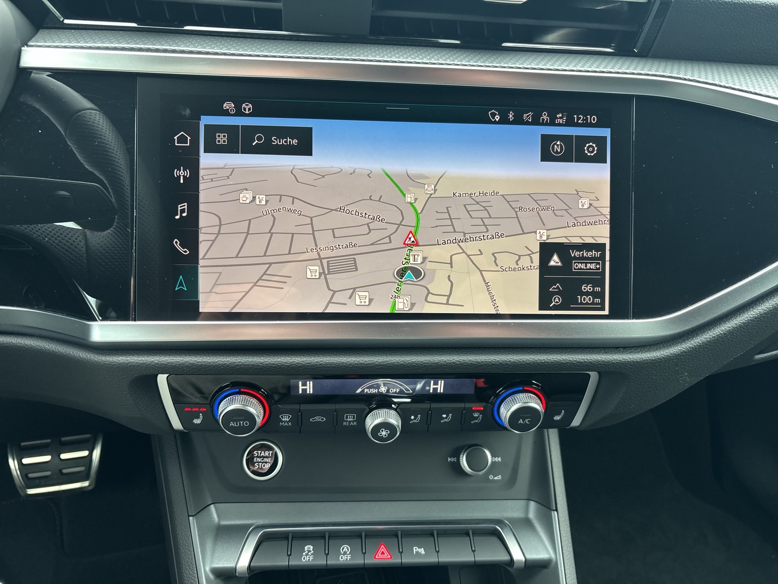 Audi Q3 40 quattro S LINE BLACKPAK PANO AHK CAM LM19