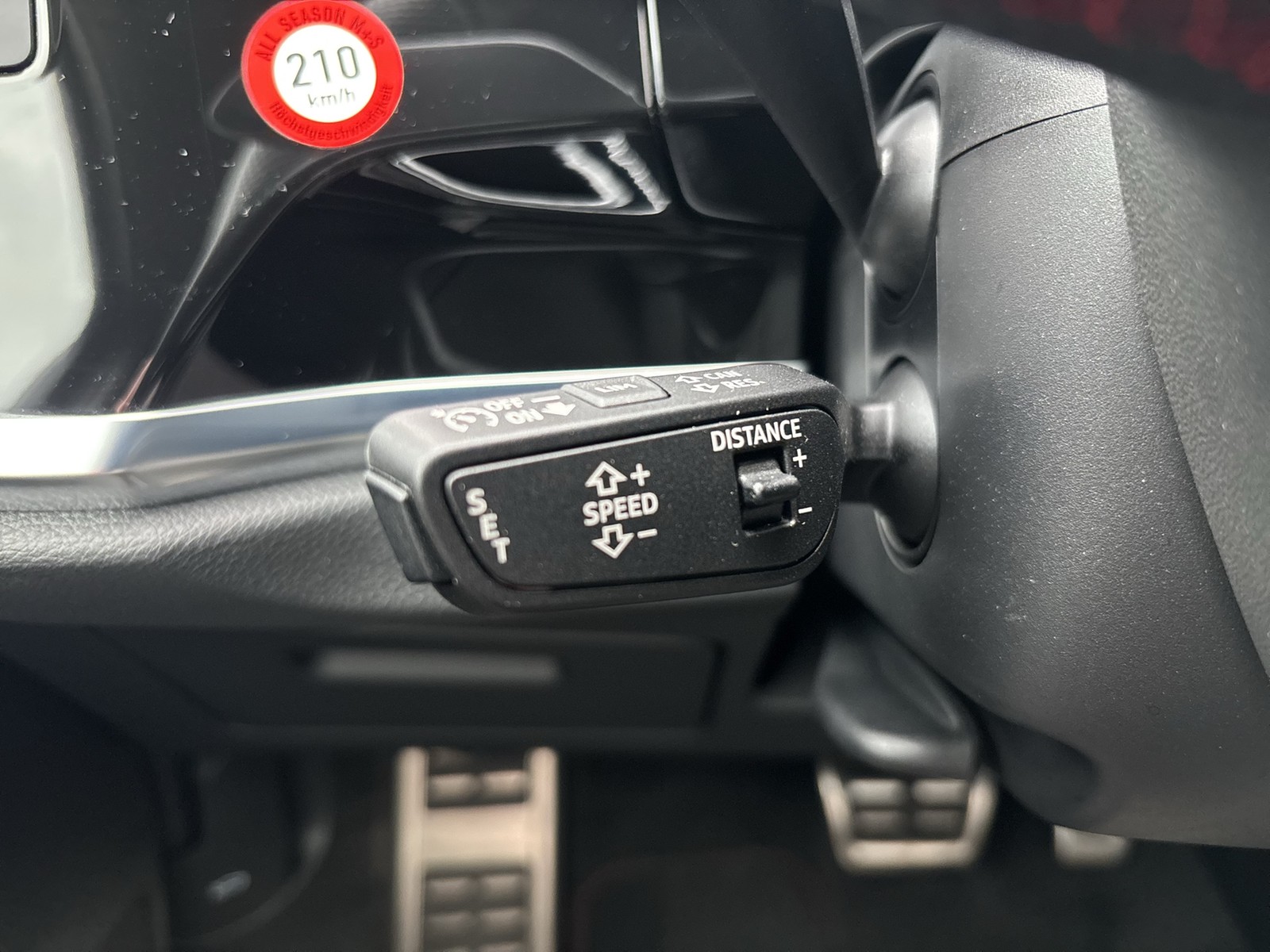 Audi Q3 40 quattro S LINE BLACKPAK PANO AHK CAM LM19