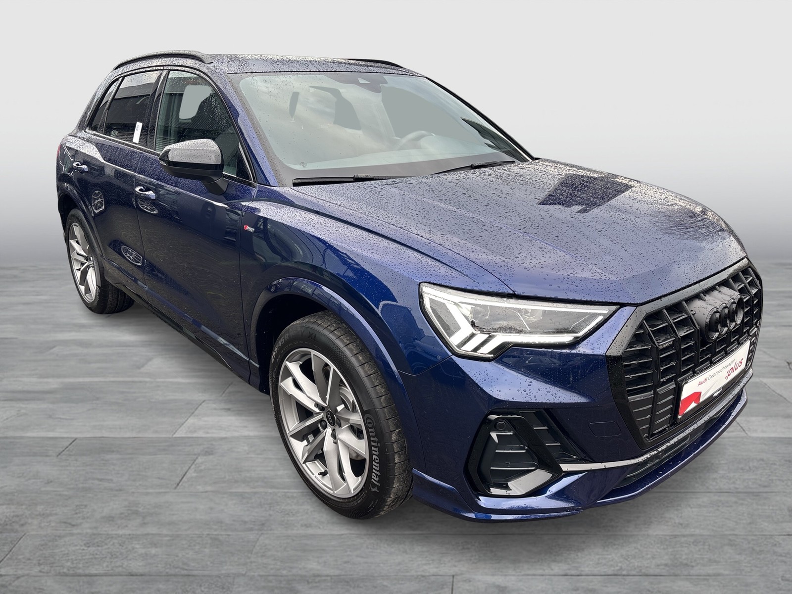 Audi Q3 40 quattro S LINE BLACKPAK PANO AHK CAM LM19