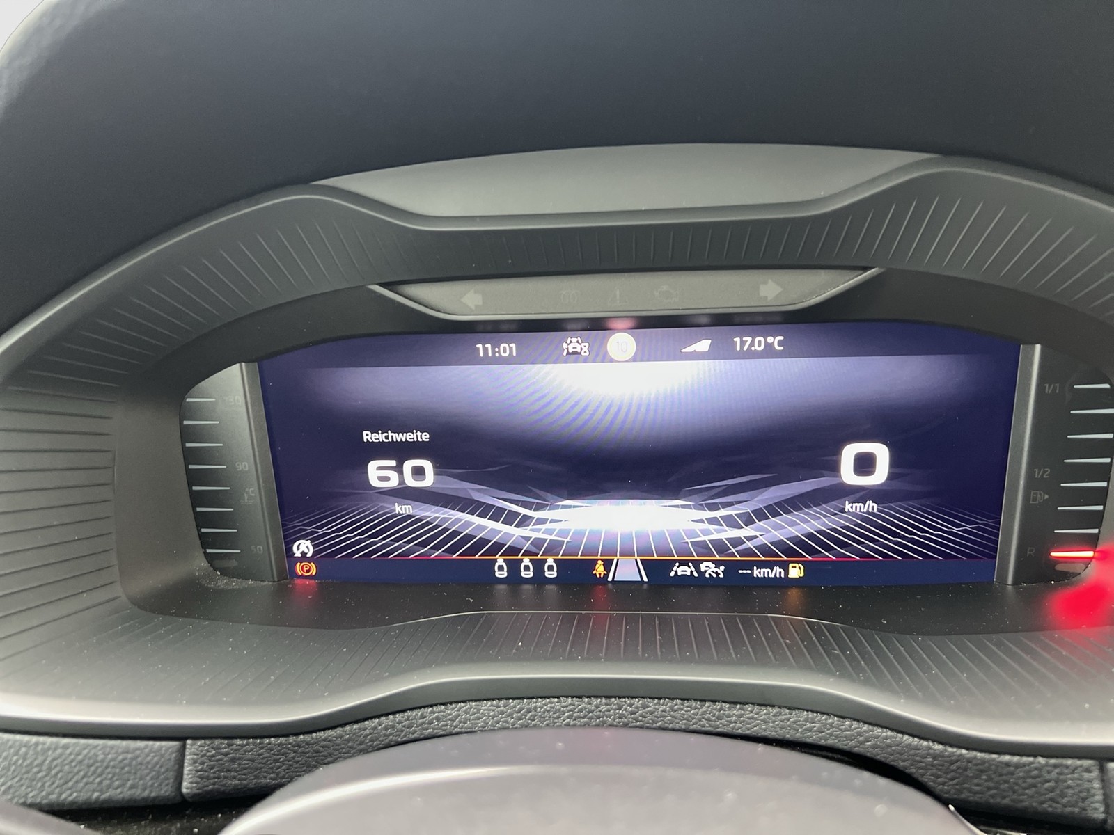 Skoda Karoq 1.5 SPORTLINE PANO CAM LM19 E-KLAPPE NAVI