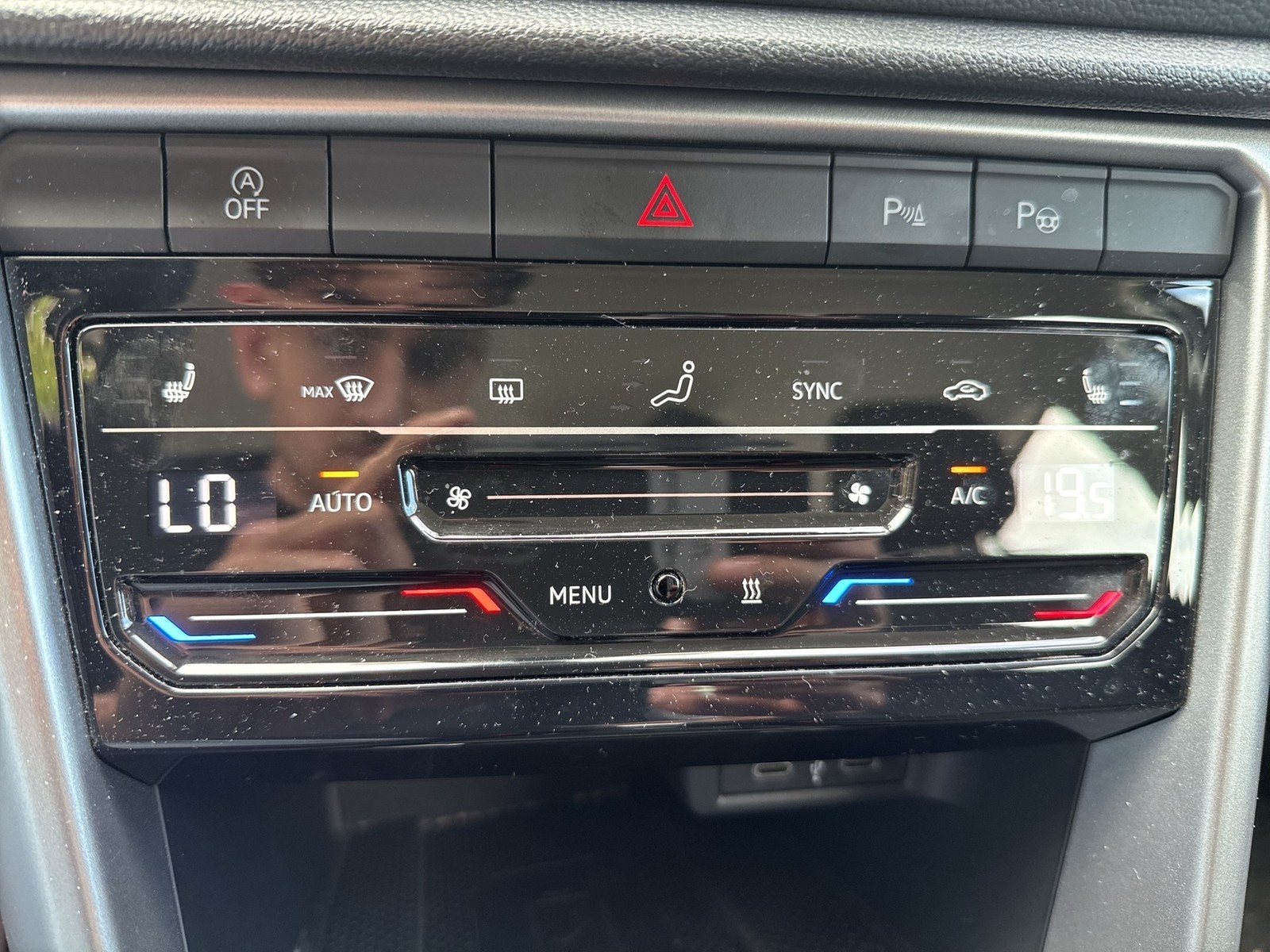 Volkswagen T-Roc 1.5 LIFE STANDHEIZ AHK KAMERA ALU18" NAVI