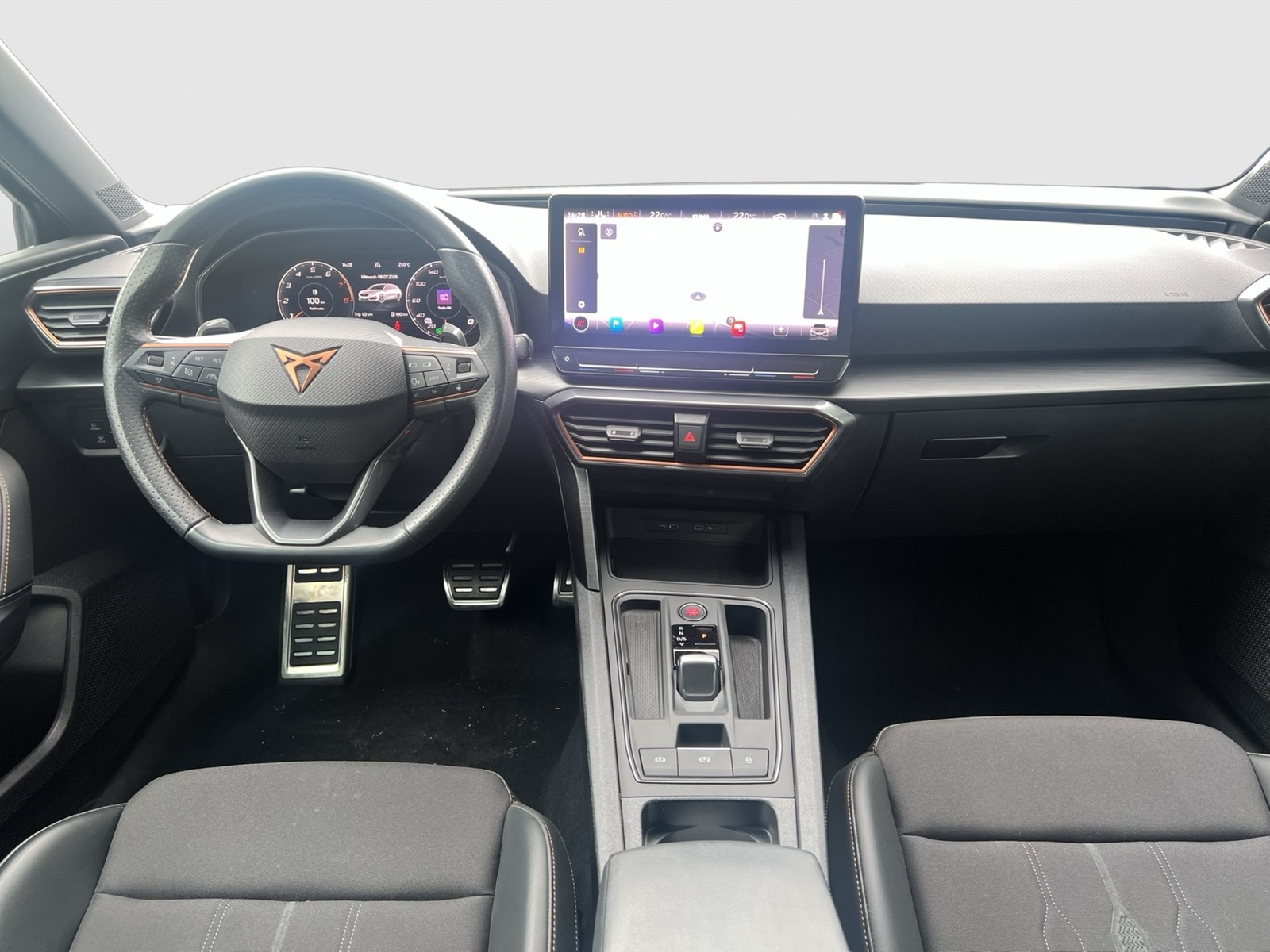 Cupra Leon ST 2.0 VZ AHK CAM ACC LM19 NAVI CARPLAY