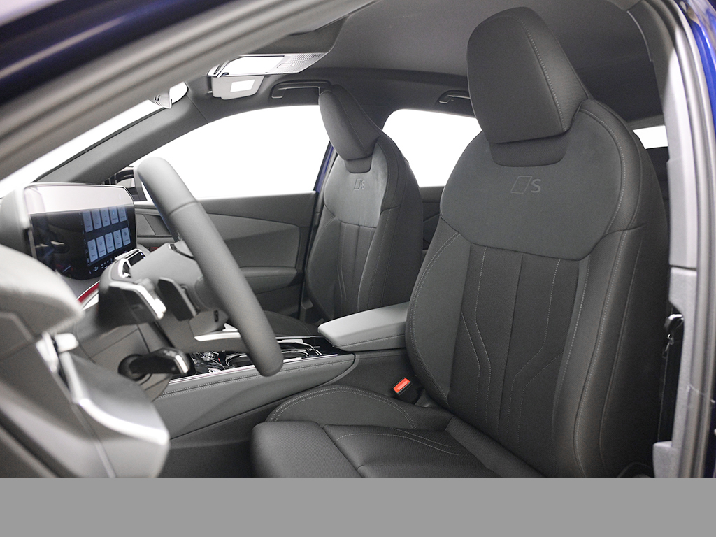 Audi Q3 SUV TFSI s tronic S Line AHK TECH LED LM20