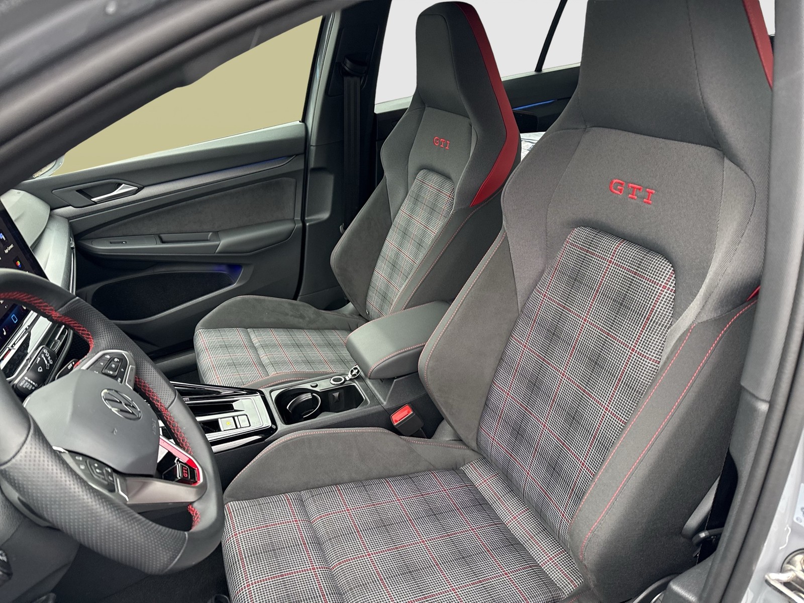 Volkswagen Golf VIII 2.0 GTI FACELIFT CAM ACC LM17 NAVI