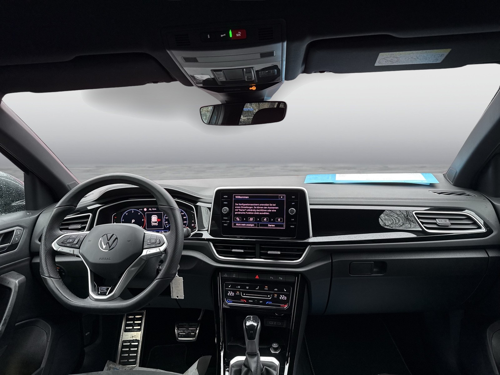 Volkswagen T-Roc 2.0 R-LINE CAM ACC NAVI 17Z CARPLAY SITZHZ