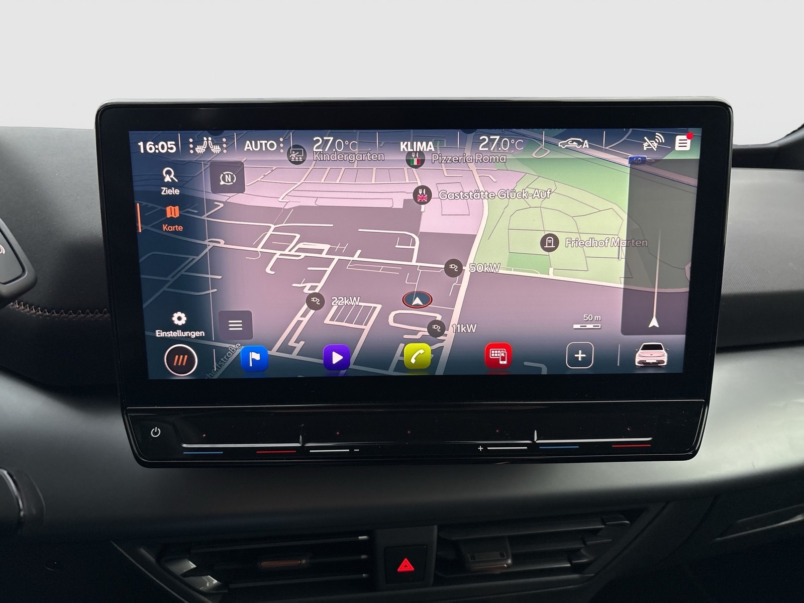 Cupra Born CAM ACC LM18 NAVI SITZHEIZUNG LED DAB KLIMA