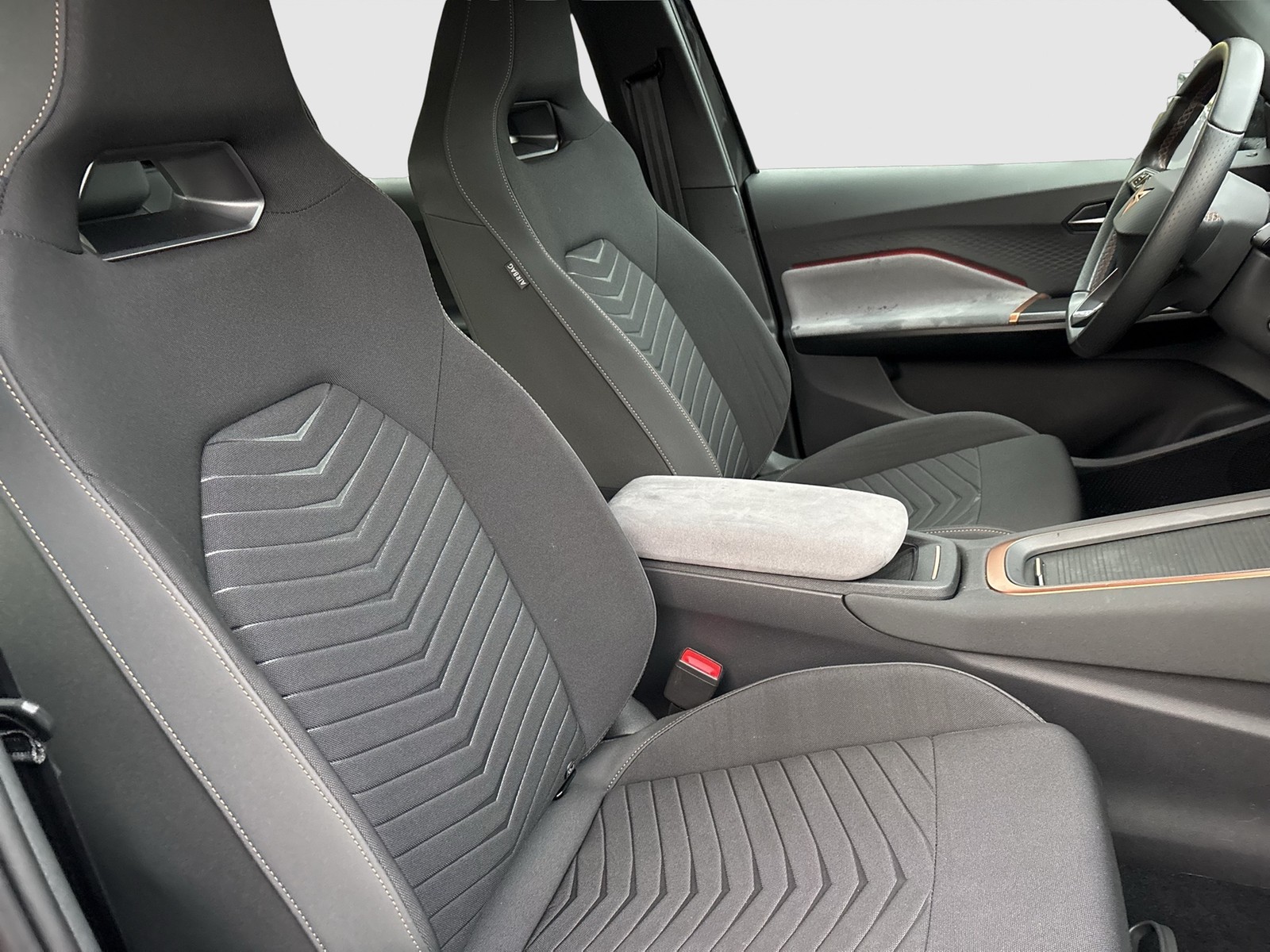 Cupra Born CAM ACC LM18 NAVI SITZHEIZUNG LED DAB KLIMA