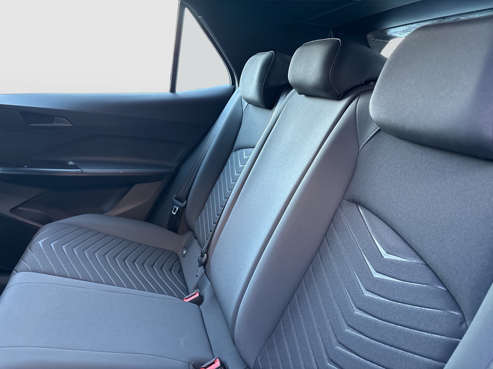 Cupra Born BEATS CAM ACC LM18 NAVI SITZHEIZUNG LED DAB