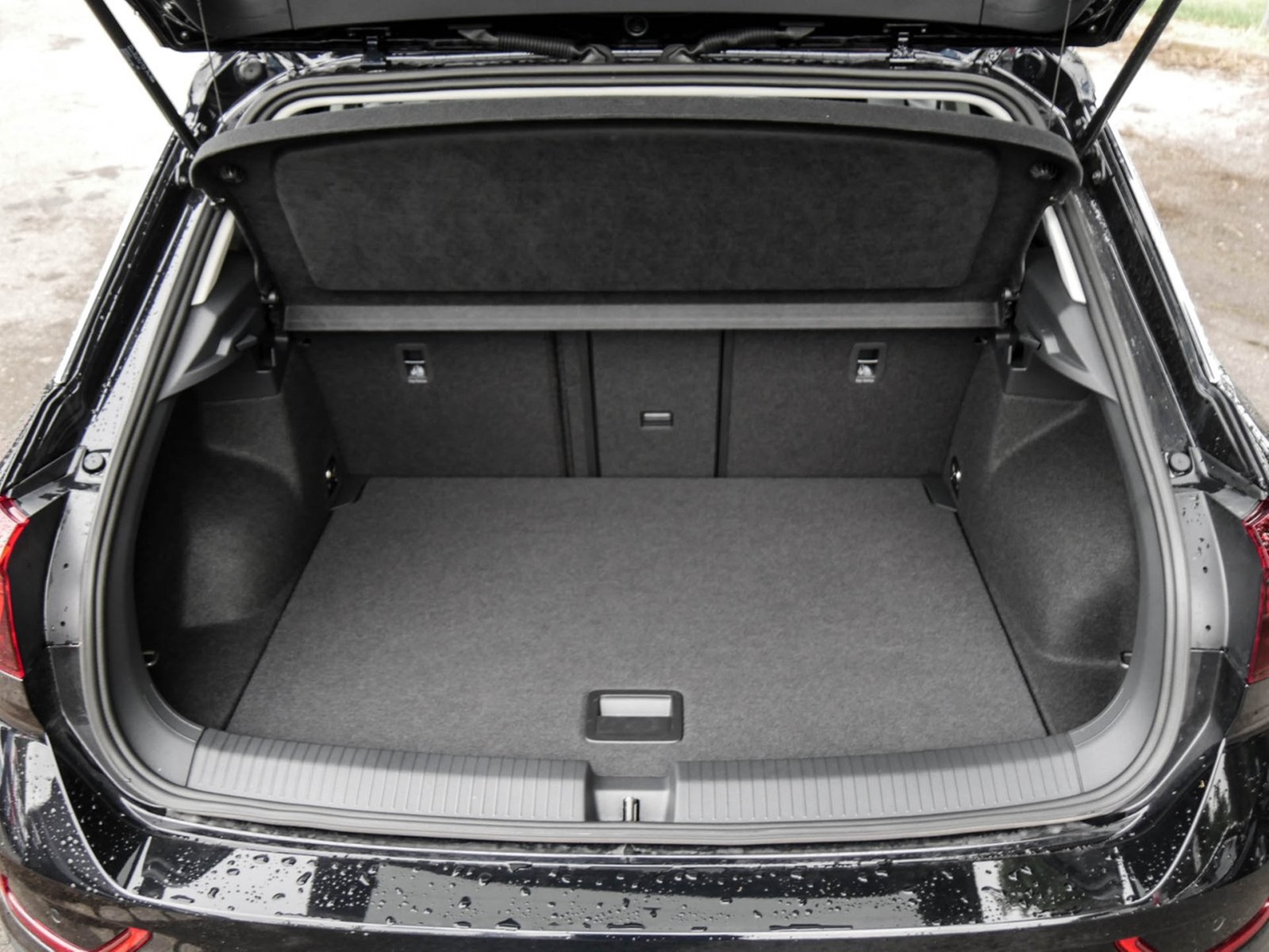 Volkswagen T-Roc 2.0 MOVE LM17 NAVI CARPLAY SITZHEIZUNG