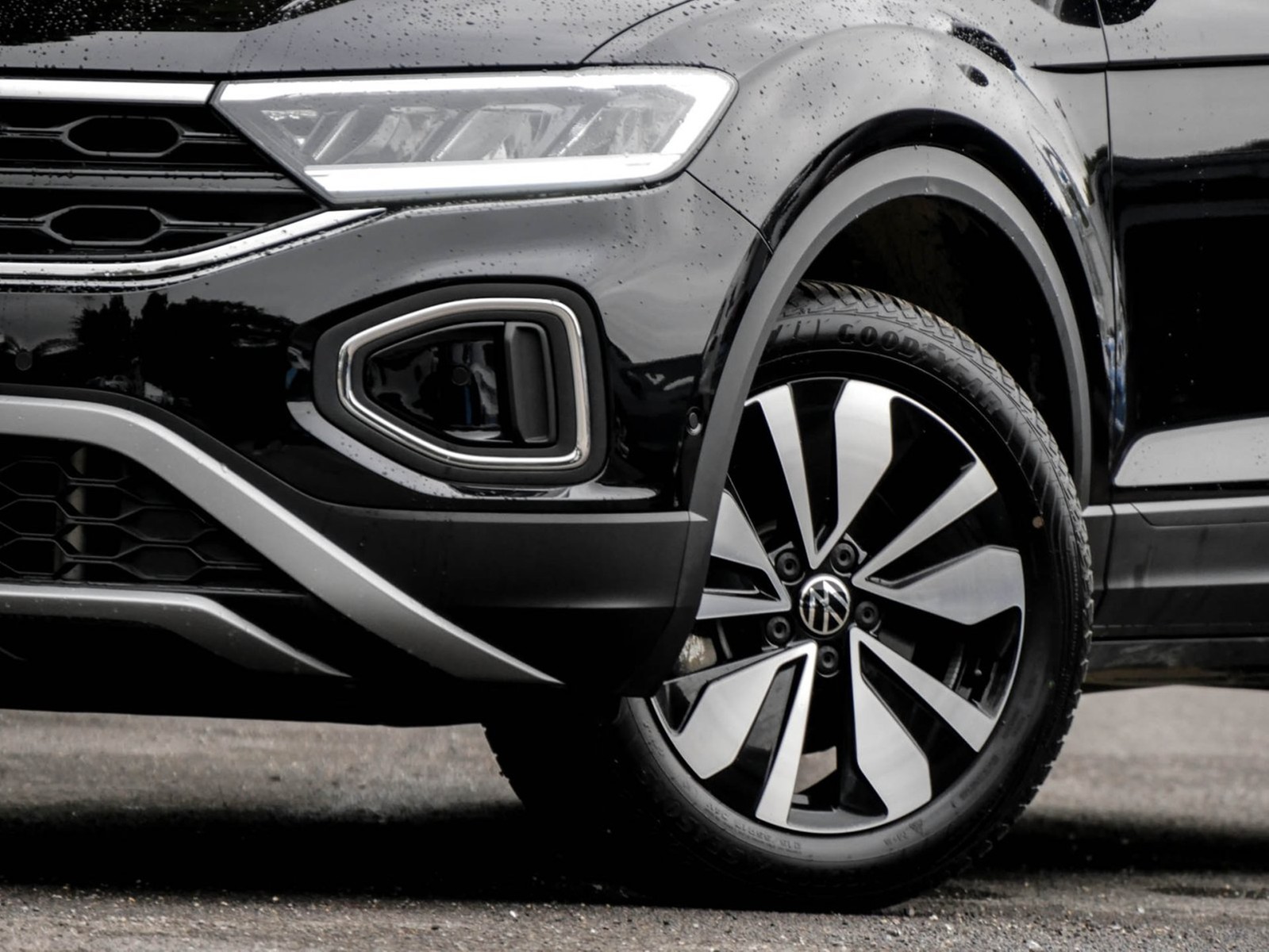 Volkswagen T-Roc 2.0 MOVE LM17 NAVI CARPLAY SITZHEIZUNG