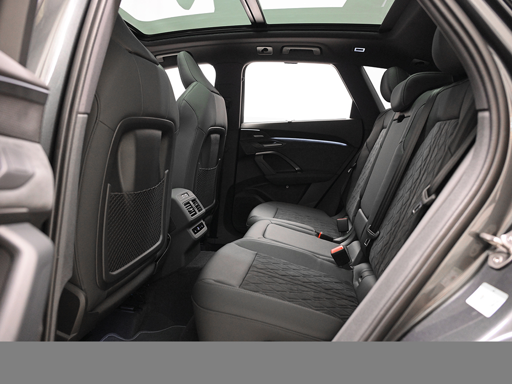 Audi Q5 SUV TDI quattro s tronic AHK TECH PRO LM21