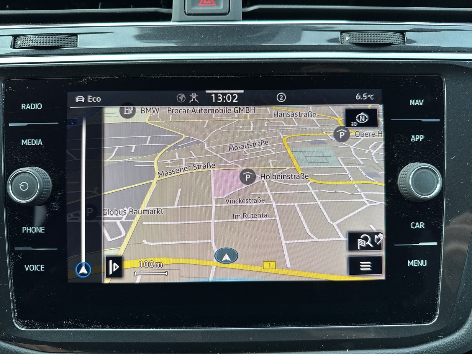 Volkswagen Tiguan 2.0 R-LINE BLACK STYLE 4X4 PANO AHK LM19