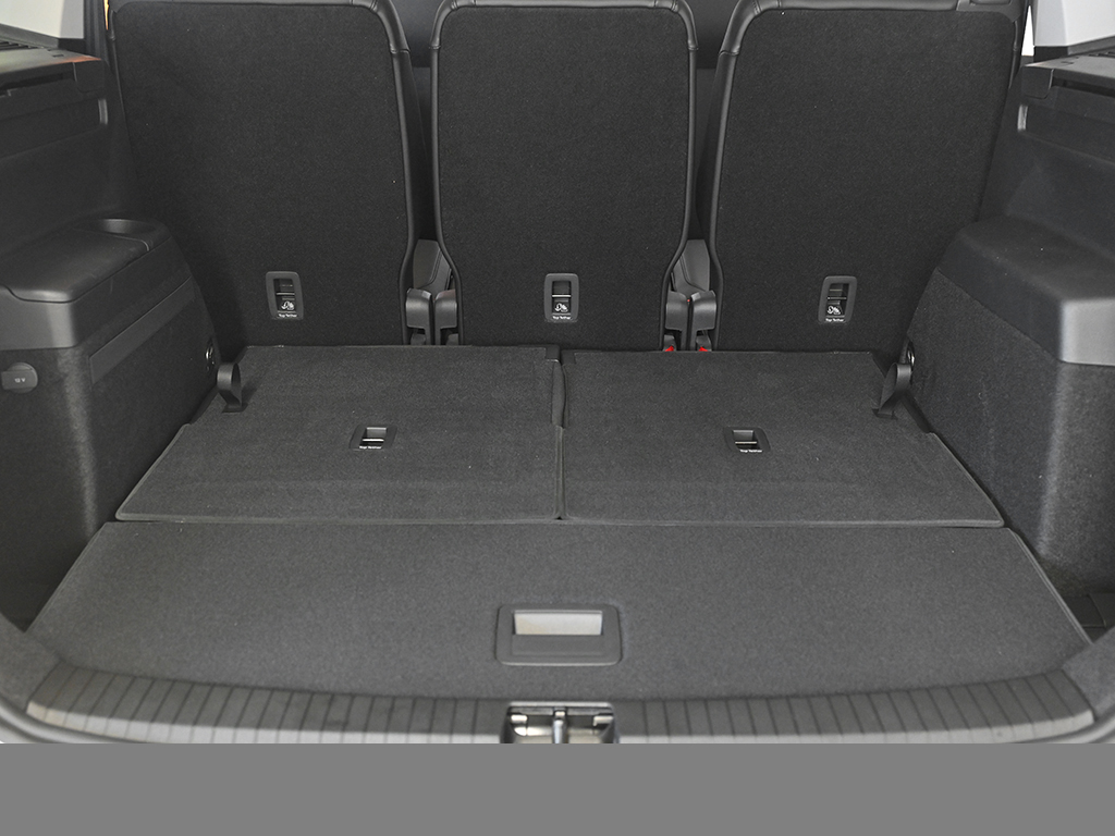 Volkswagen Touran 2.0 TAXI DSG SILBER EDITION | SONDERPREIS