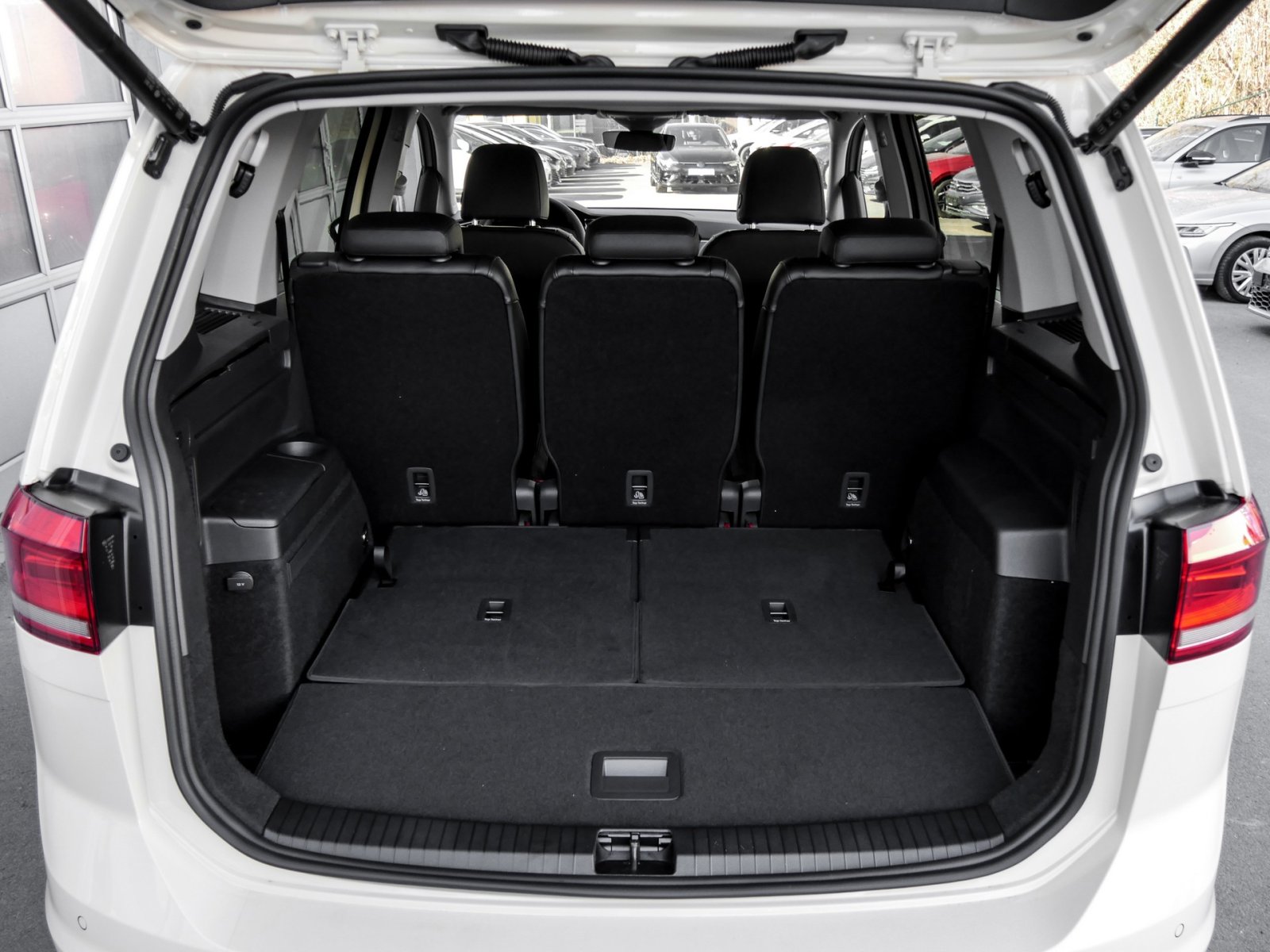 Volkswagen Touran 2.0 Taxi DSG TDI GOLD EDITION | SONDERPREIS