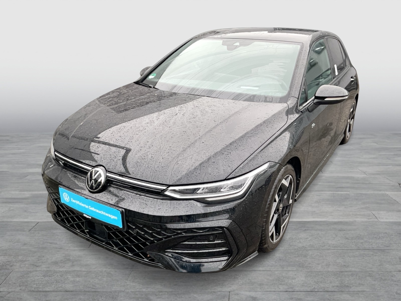 Volkswagen Golf VIII 1.5 eTSI R-LINE FACELIFT CAM ACC LM17