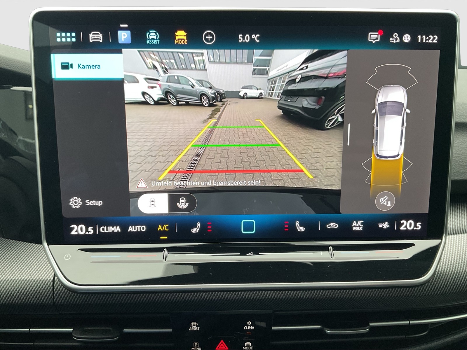 Volkswagen Golf VIII 1.5 eTSI R-LINE FACELIFT CAM ACC LM17