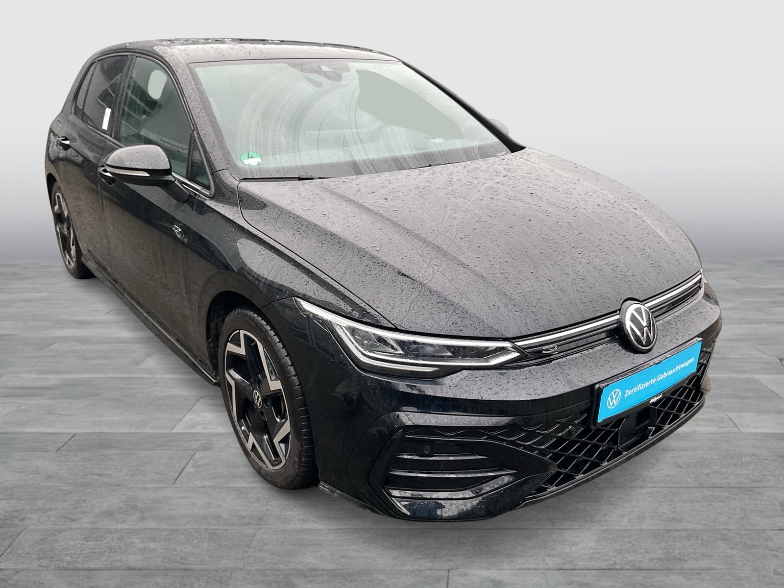 Volkswagen Golf VIII 1.5 eTSI R-LINE FACELIFT CAM ACC LM17