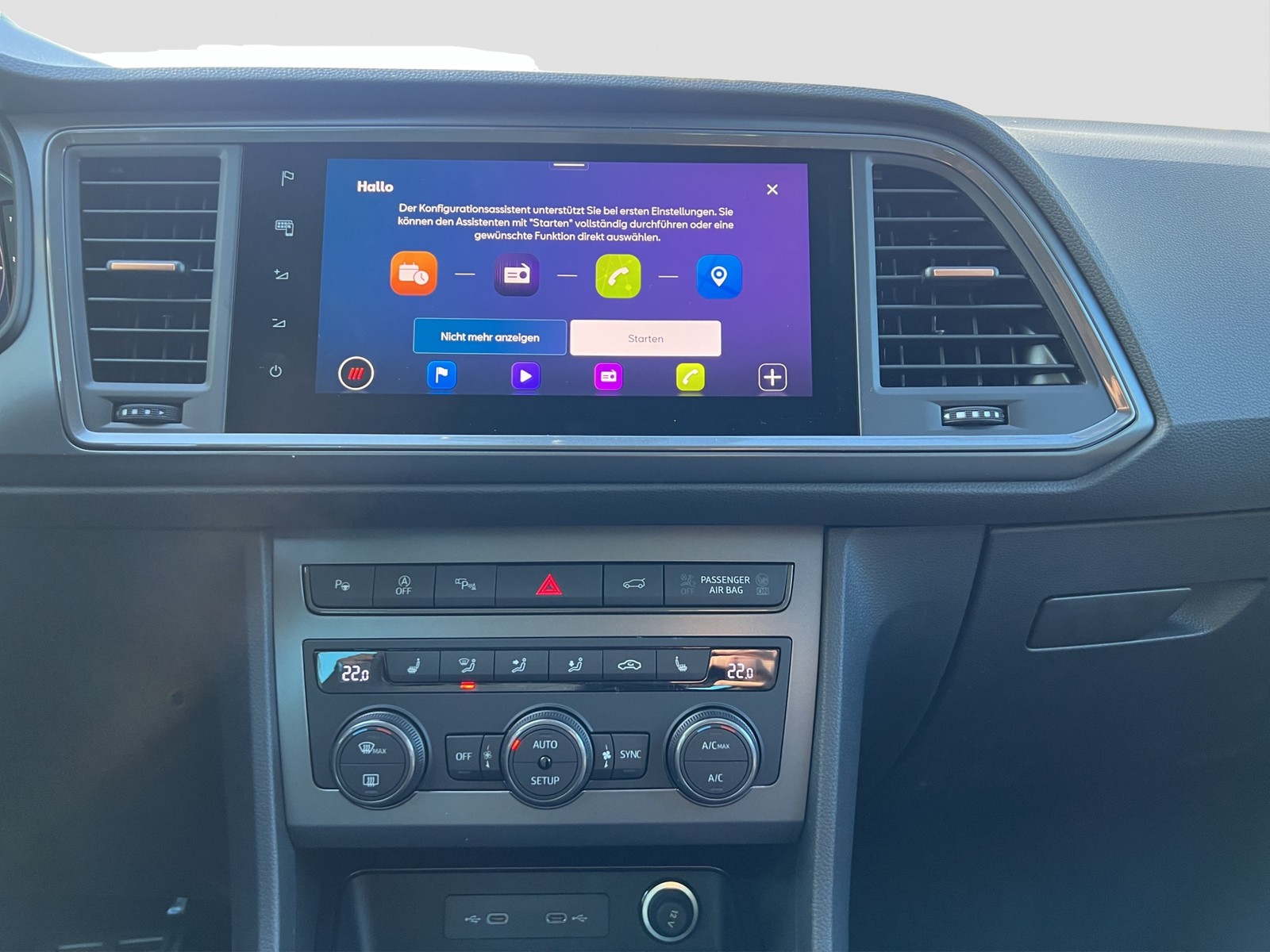 Cupra Ateca 1.5 TRIBE EDITION DSG NAV ACC AHK E-KLAPPE