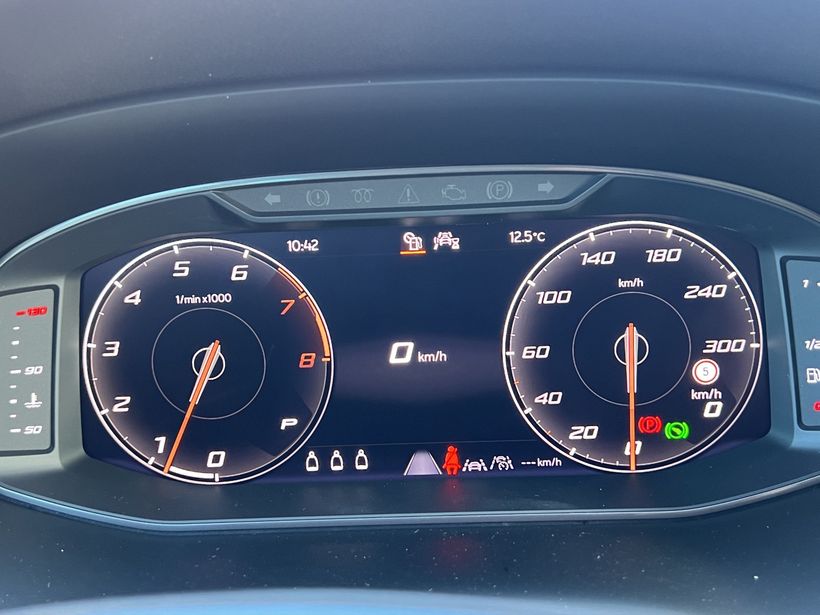 Cupra Ateca 1.5 TRIBE EDITION DSG NAV ACC AHK E-KLAPPE