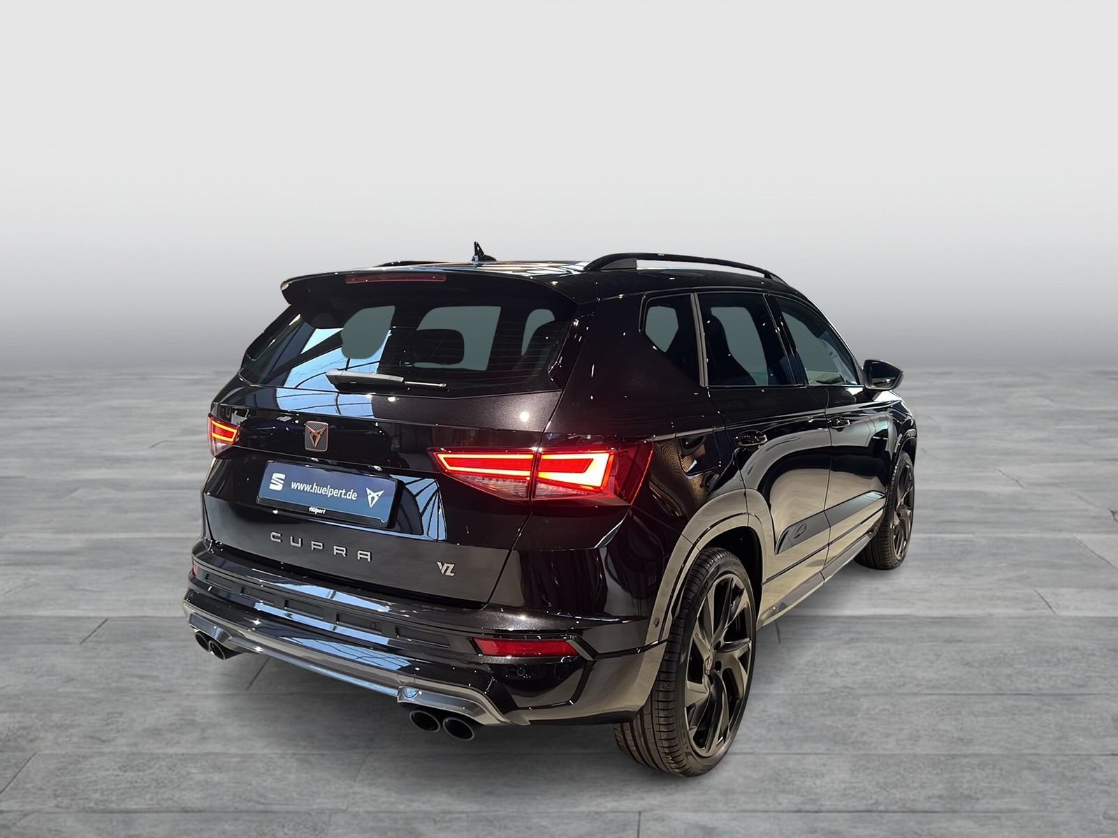 Cupra Ateca 2.0 VZ DSG 4DRIVE AHK NAV ACC 20ZOLL LM