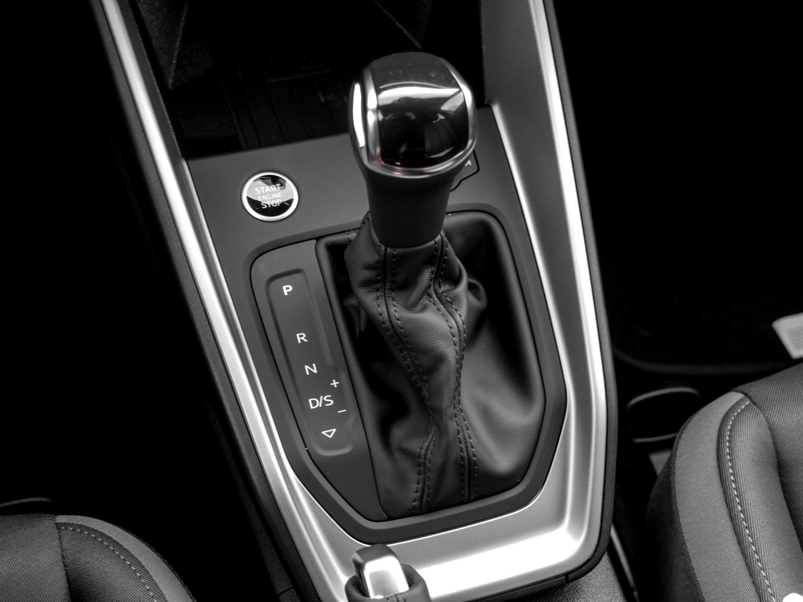 Audi A1 allstreet 30 TFSI Rückfahrkamera+MMIplus+Sportsitze+LED+Ambiente+Sitzheizung