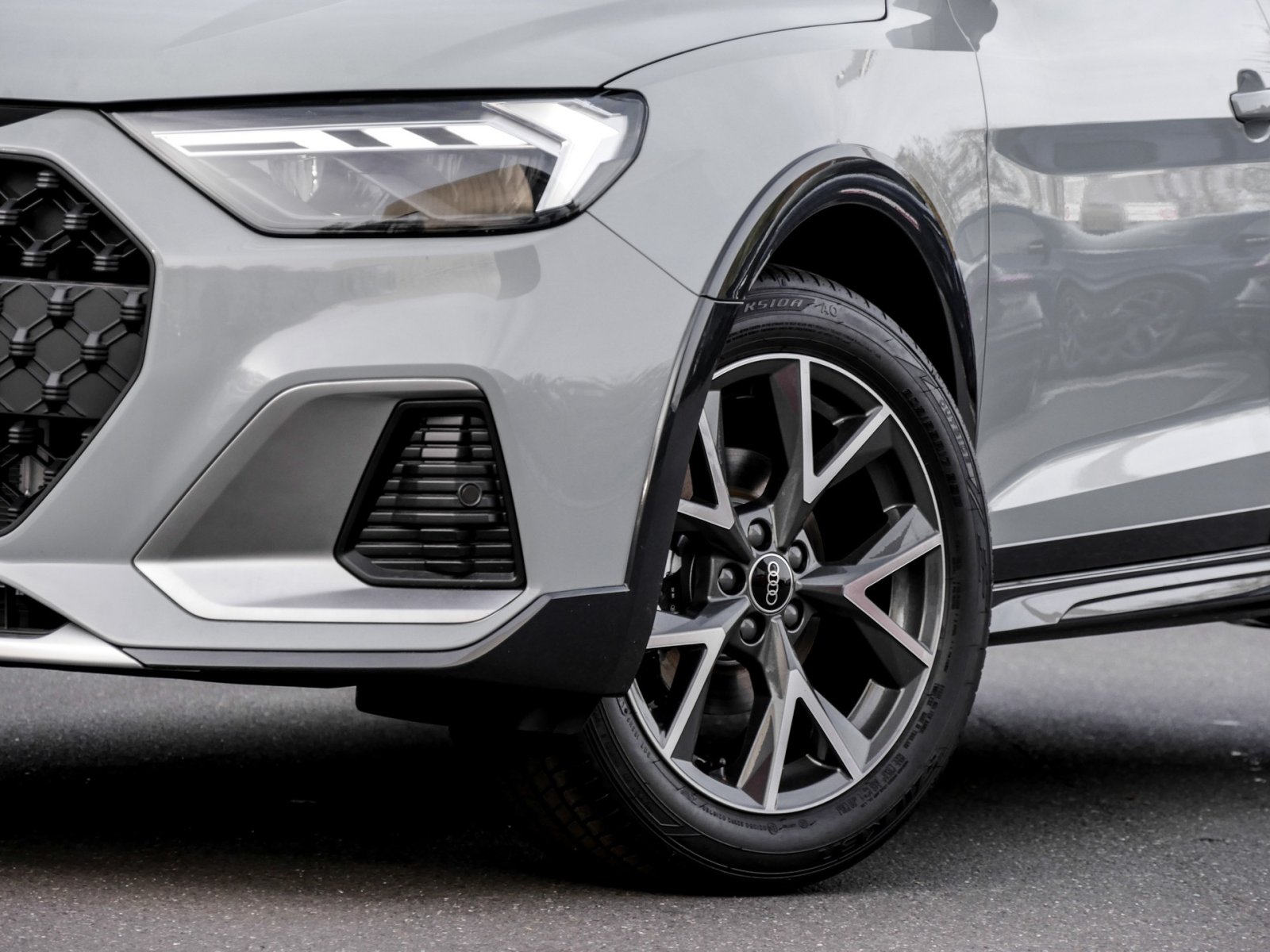 Audi A1 allstreet 30 TFSI Rückfahrkamera+MMIplus+Sportsitze+LED+Ambiente+Sitzheizung