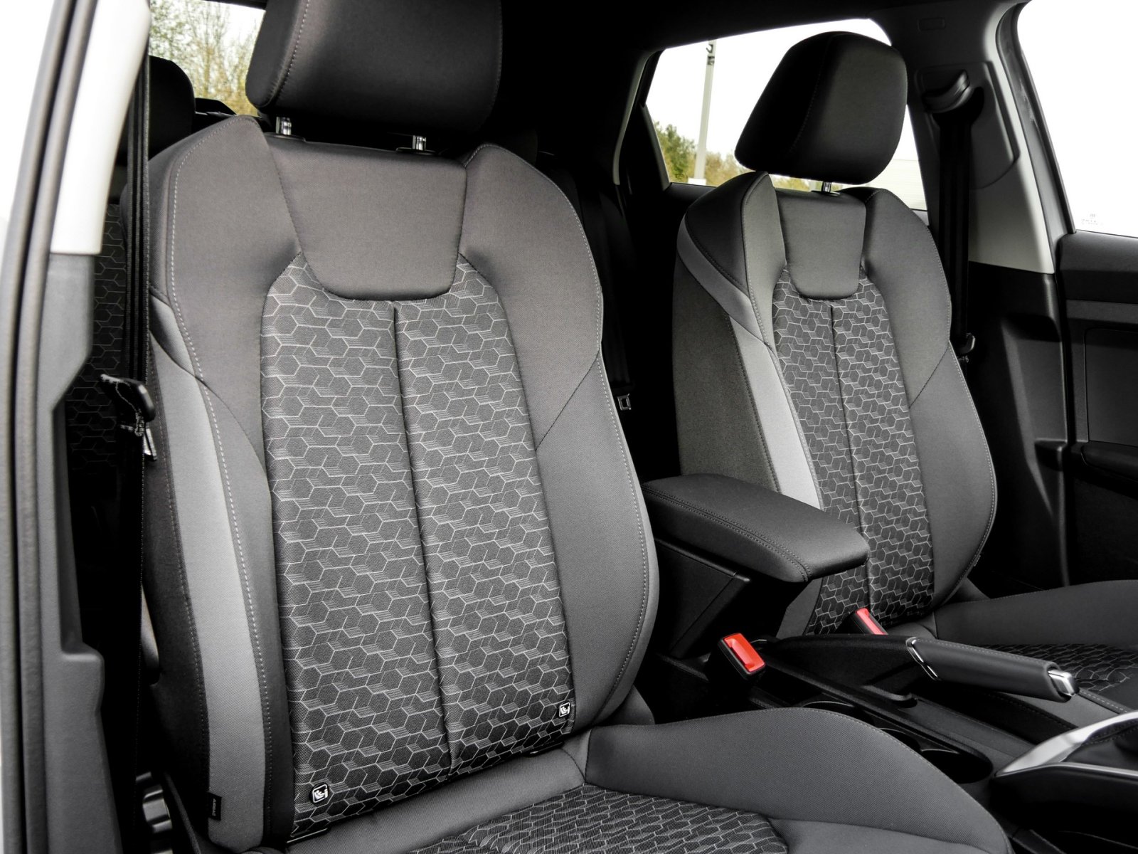 Audi A1 allstreet 30 TFSI Rückfahrkamera+MMIplus+Sportsitze+LED+Ambiente+Sitzheizung