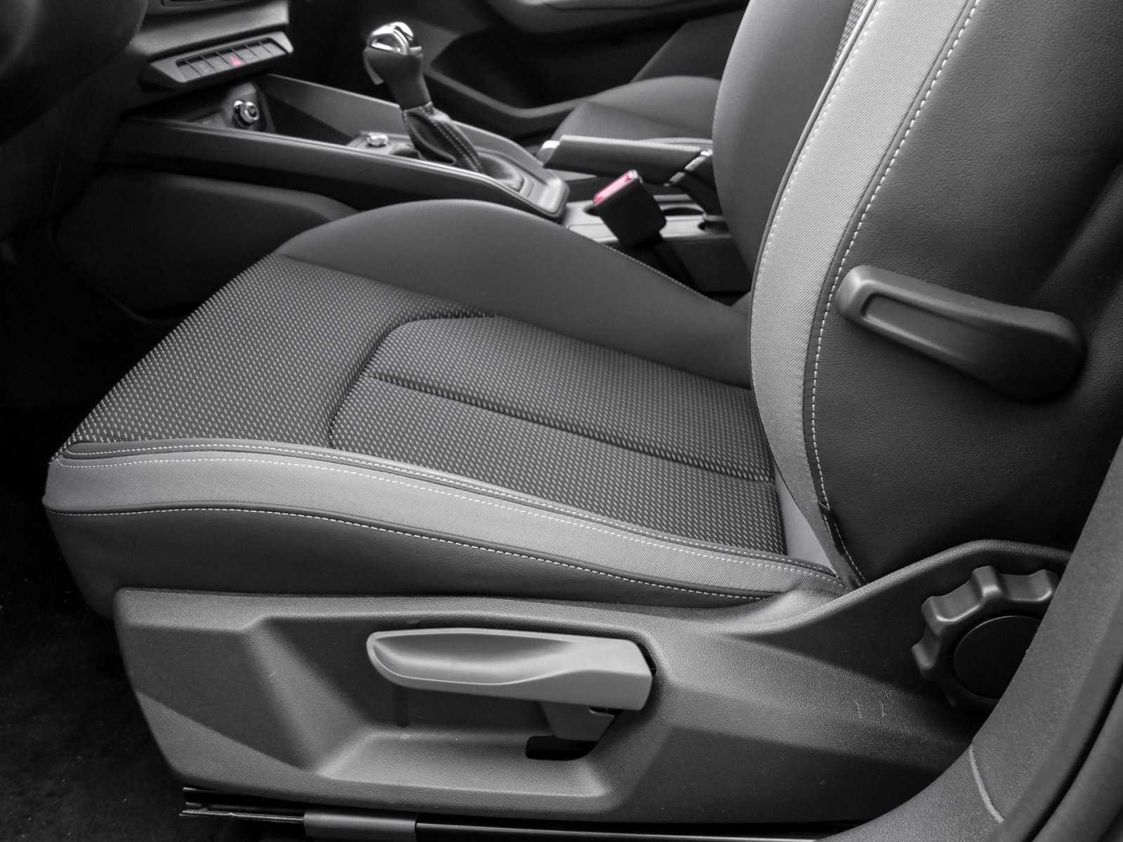 Audi A1 allstreet 30 TFSI Rückfahrkamera+MMIplus+AmbientePlus+Sitzheizung+Sonnenschutzverglasung