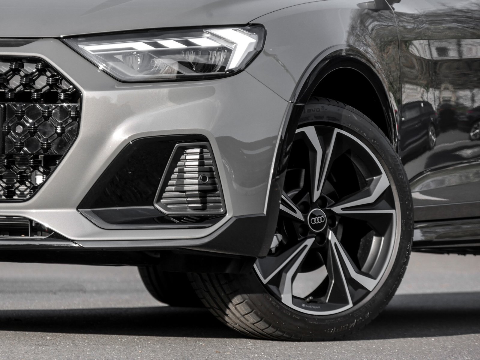 Audi A1 allstreet 30 TFSI Rückfahrkamera+MMIplus+AmbientePlus+Sitzheizung+Sonnenschutzverglasung