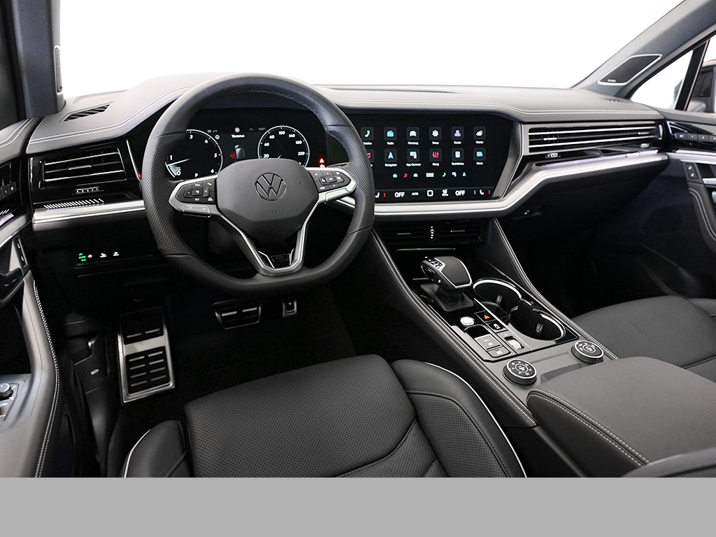 Volkswagen Touareg V6 R-LINE ALLRADLENKUNG PANO AHK LM22