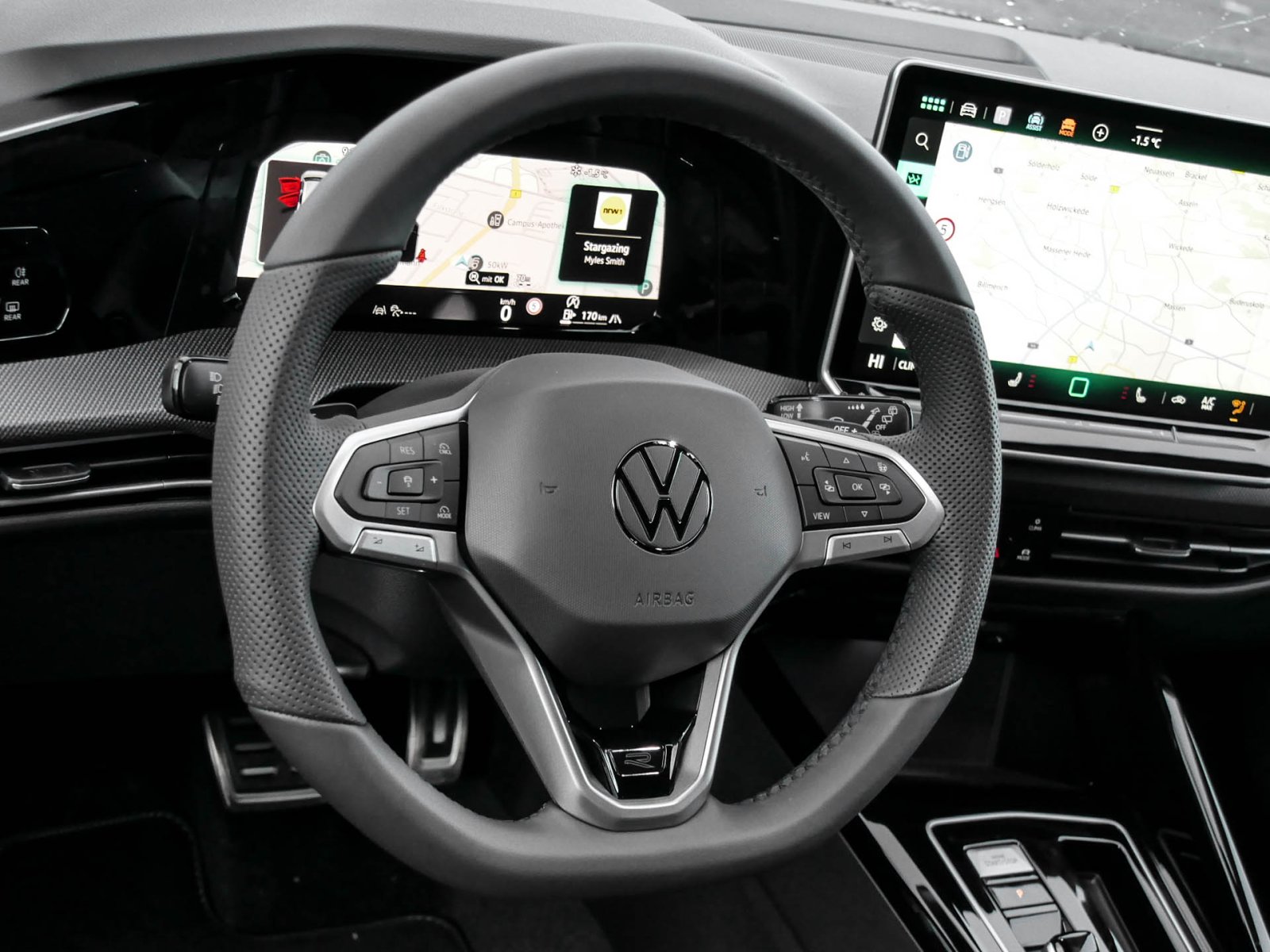 Volkswagen Golf Variant 2.0 R-LINE DSG BLACKSTYLE MATRIXLED