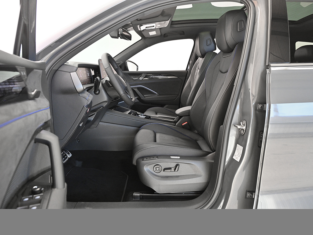 Volkswagen Tayron eHYBRID R-LINE DSG LEDER AHK 360CAM