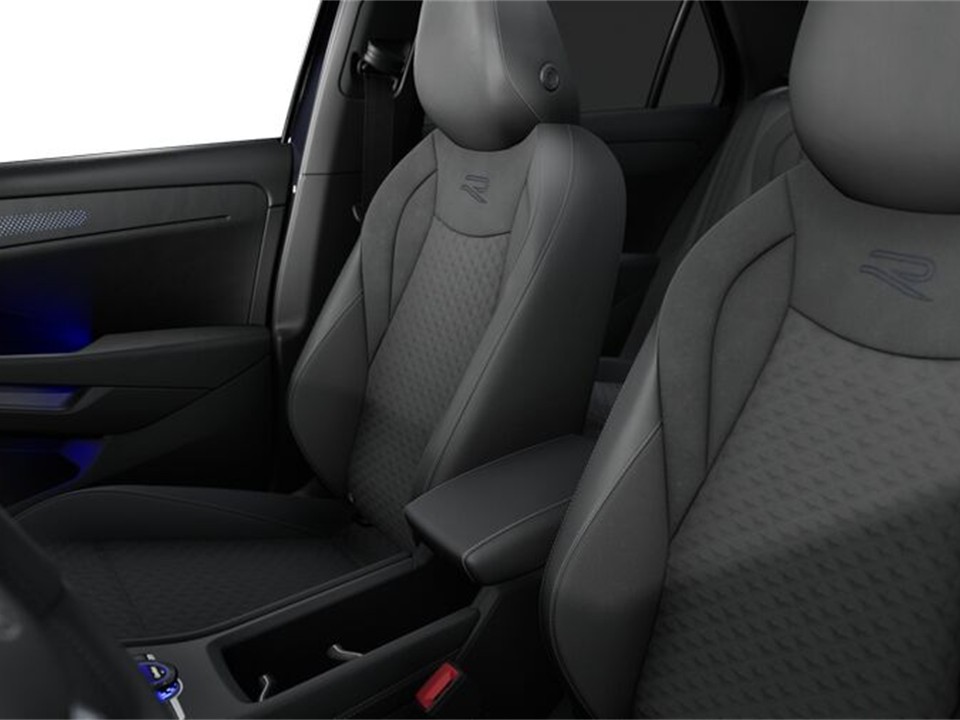 Volkswagen T-Roc 1.5 R-LINE DSG AHK PANO HARMANKARDON
