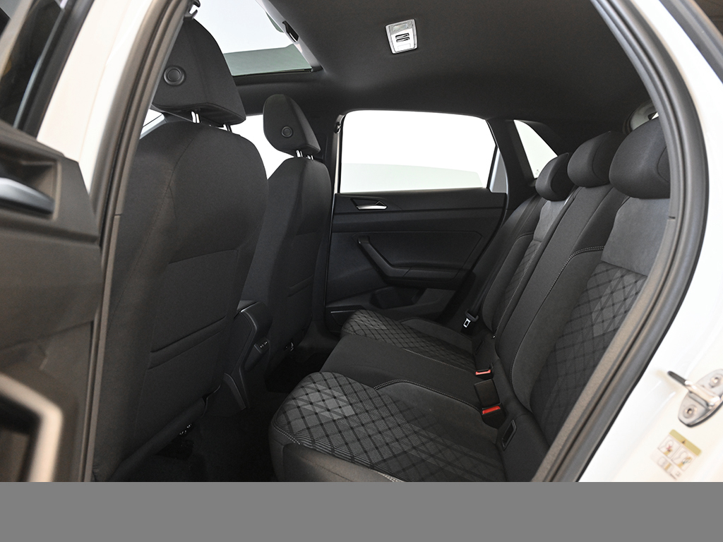 Volkswagen Polo R-LINE PANO SOUNDSYSTEM KEYLESS CAM LM17