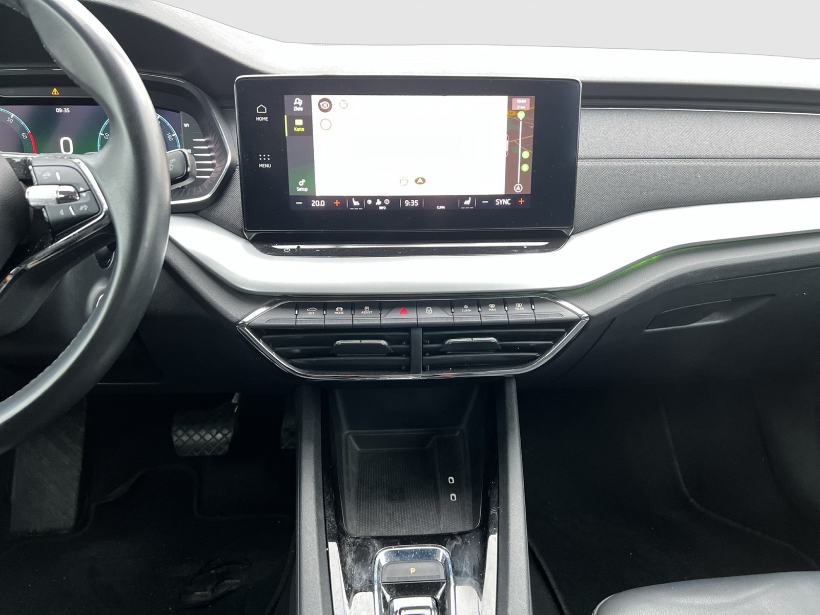 Skoda Octavia 1.5 e-TEC STYLE CAM HEAD-UP NAVI CARPLAY