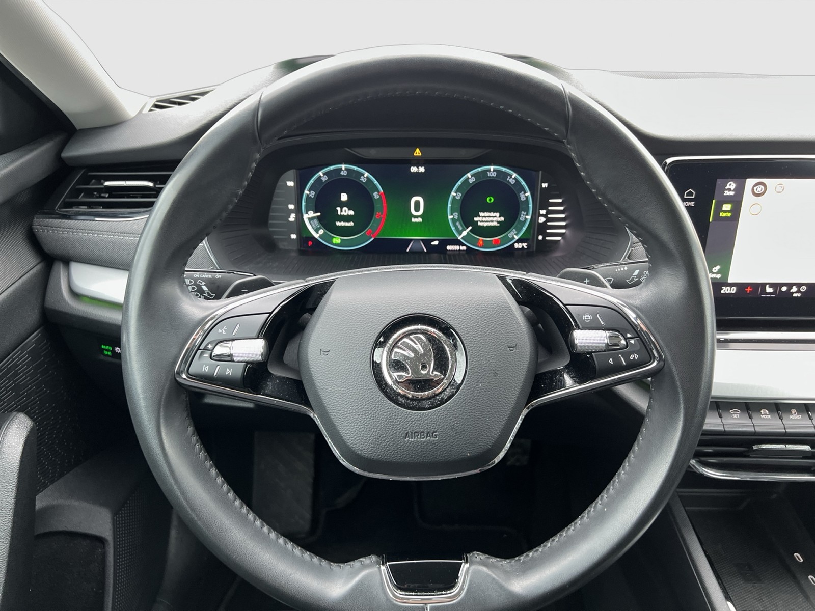 Skoda Octavia 1.5 e-TEC STYLE CAM HEAD-UP NAVI CARPLAY