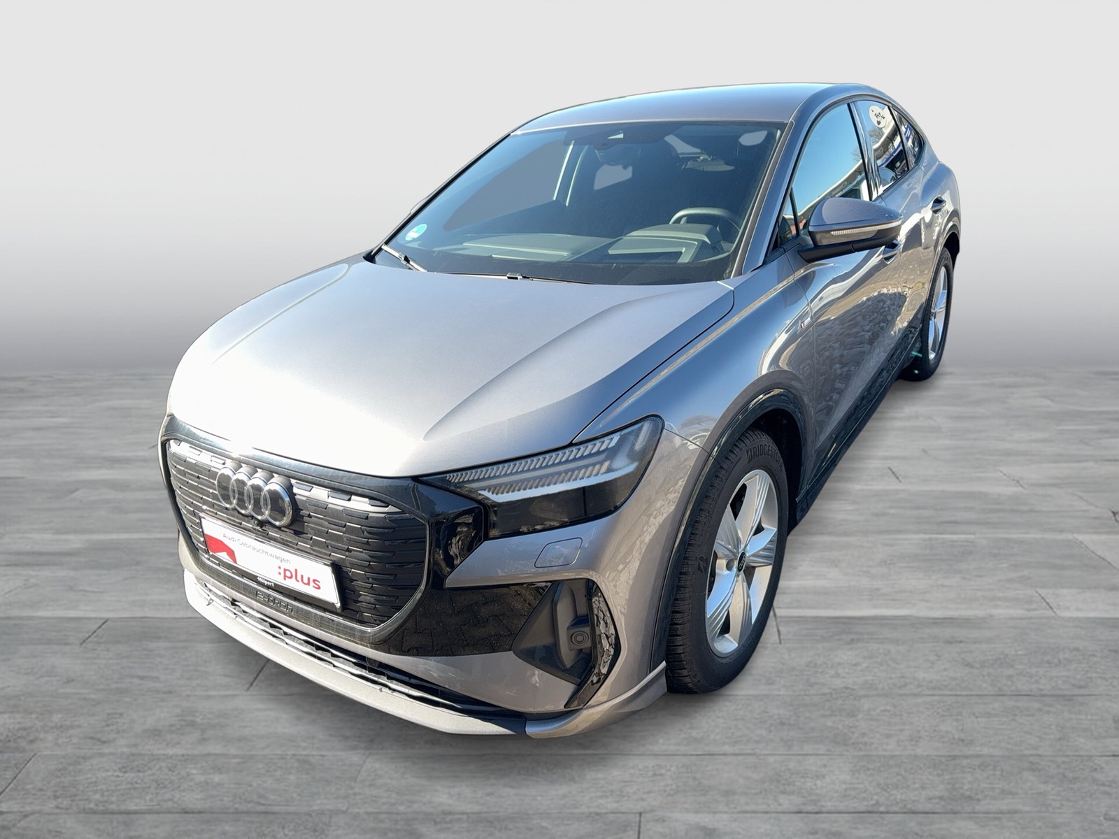 Audi Q4 e-tron Sportback 45 quattro S LINE AHK LM21