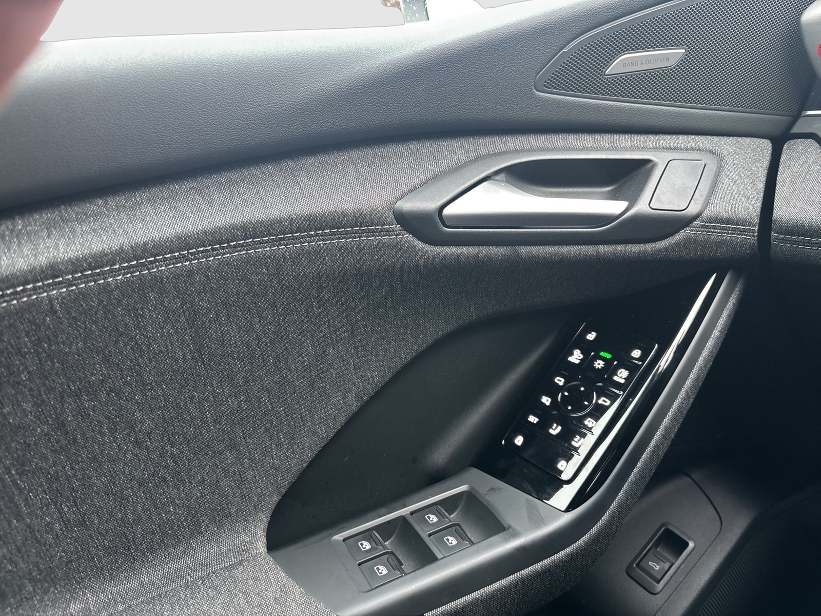 Audi Q6 e-tron quattro S LINE BLACKPAK B&O PANO LM20